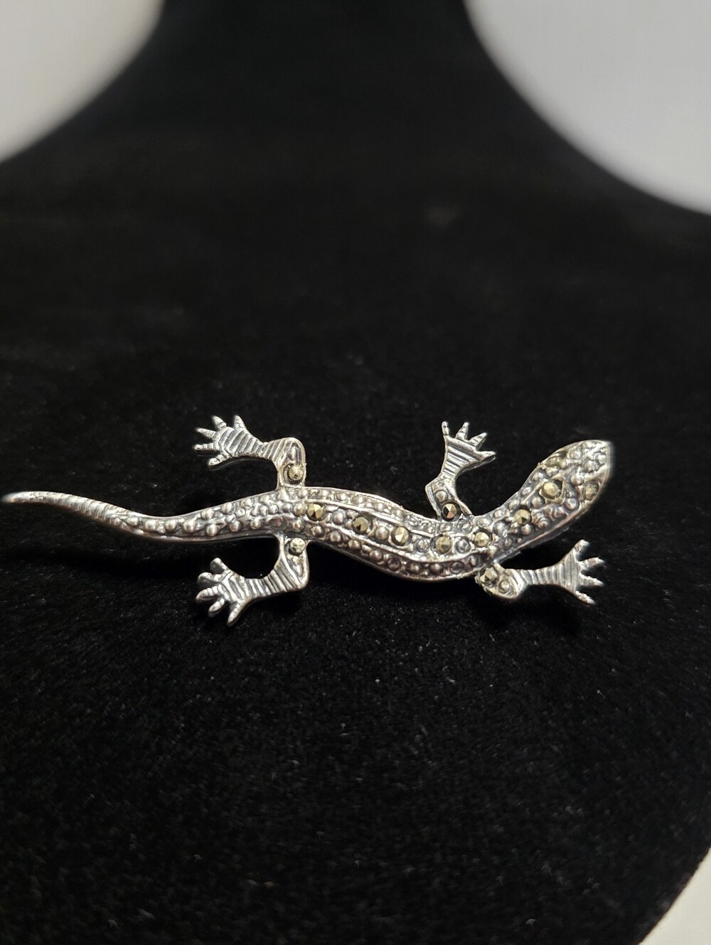 Vintage 1.9 Inch Sterling Silver with Marcasite Gecko Brooch